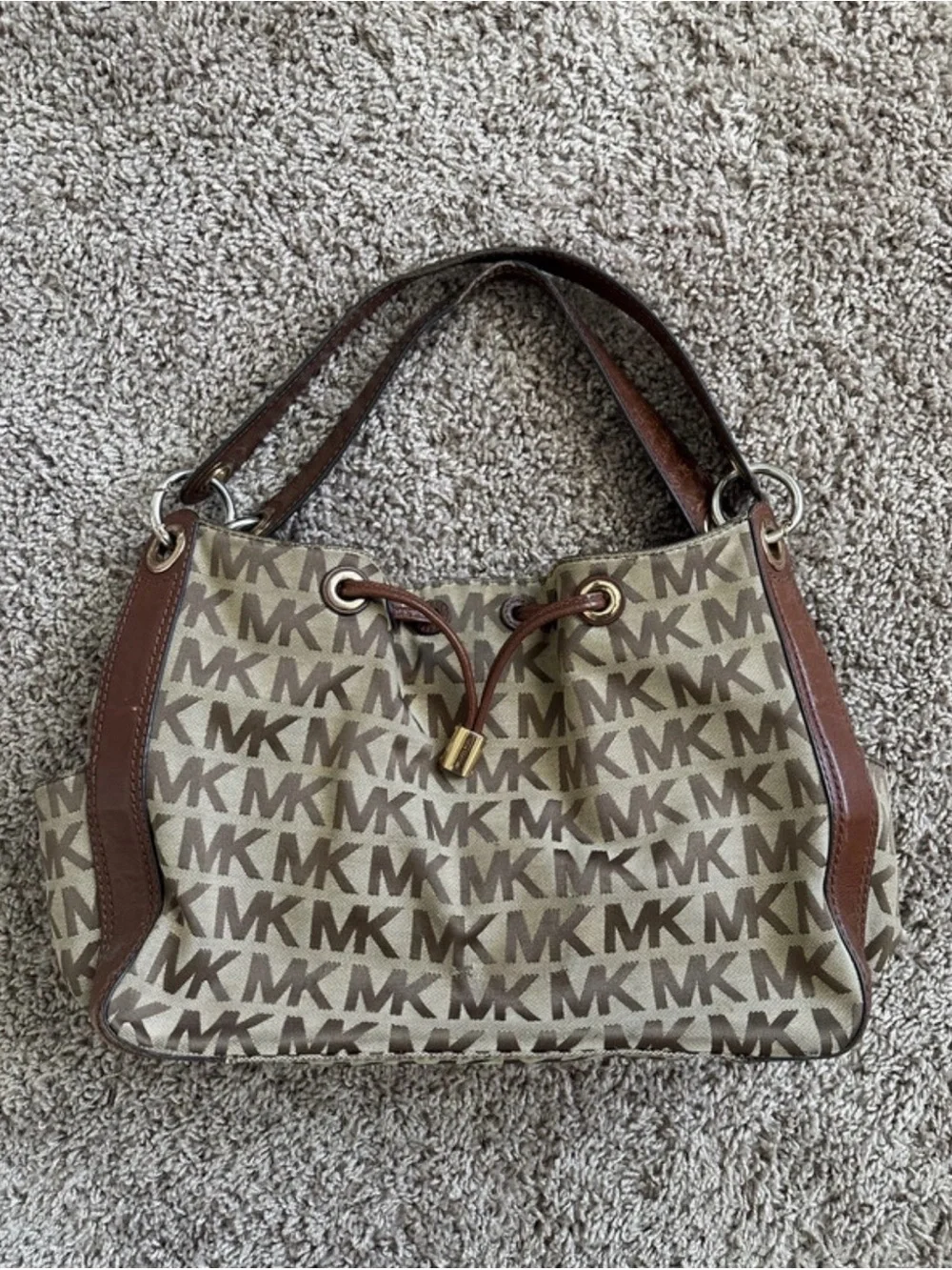 Michael Kors Logo Shoulder Bag
